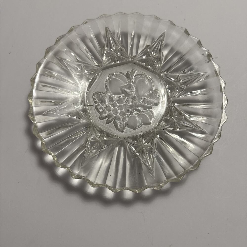 Vintage 8 Inch Federal Glass Pioneer Fruit Round Platter Embossed Fruit&Diamond